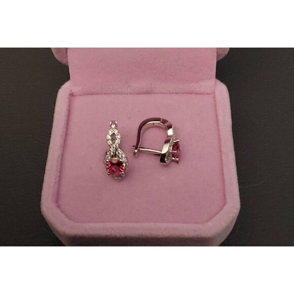 Gorgeous Ruby & White Topaz Gemstone Leverback Earrings - Picture 2 of 4
